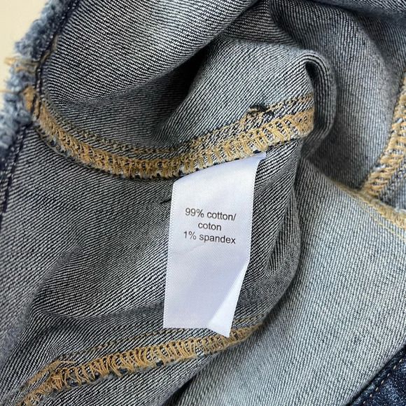 Maurices Dark Wash Distressed Frayed Hem Sleeveless Denim Vest Small Women’s - Picture 10 of 11